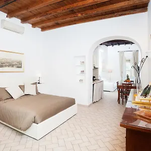 Apartamento Tritone 91, Roma